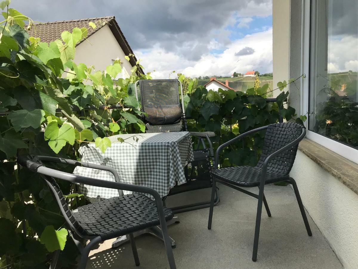 Appartamento Ferien- Und Winzerhof Ute Braun Nordheim am Main Esterno foto